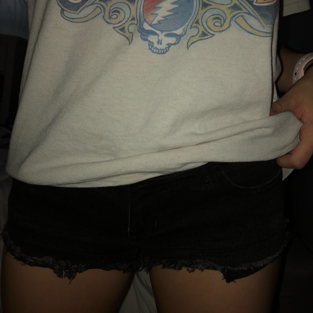 Black Hollister shorts